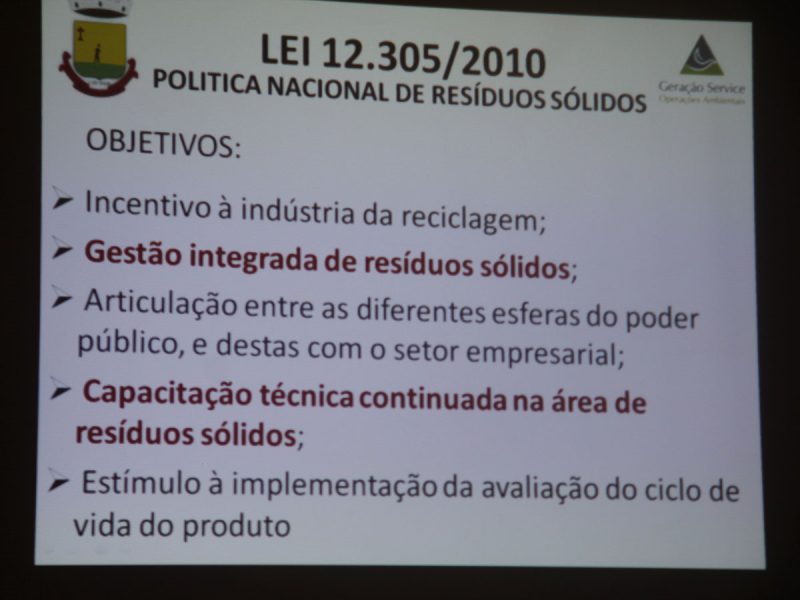 AUDIÊNCIA PÚBLICA DEBATE OS RESÍDUOS SÓLIDOS URBANOS